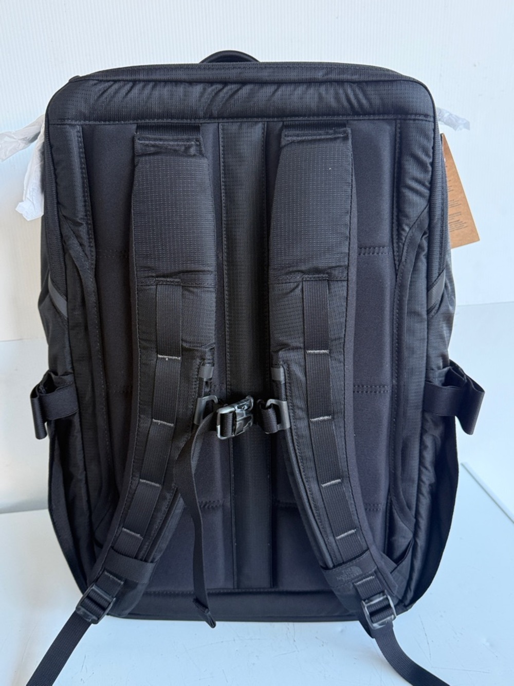 NEW WITH TAGS The North Face 35L Travel Pack Backpack Black Carry On Laptop - Picture 7 of 12